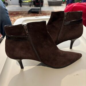 Bandolino Dark Brown Suede Heeled Boots * SOLD*